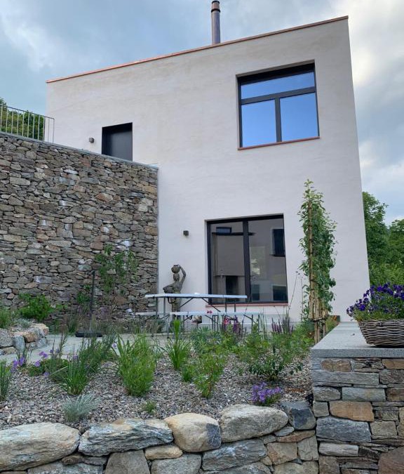 Breno Apartment | House of retreat Strada Vegia de Brén 9 Nr-01223