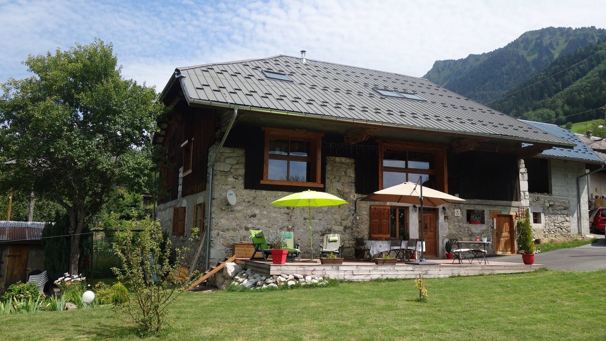 Faverges-Seythenex House | House of the 17th century Savoyard