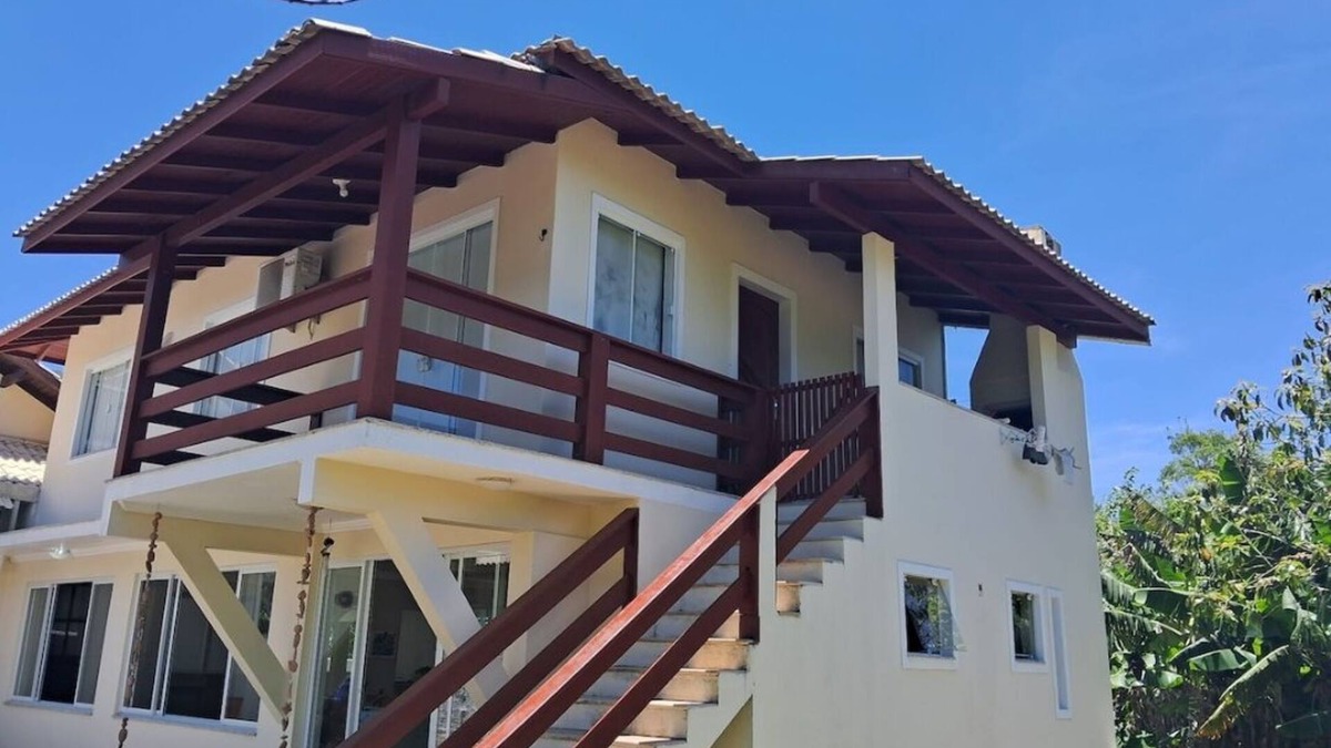 Armacao House | House on Armação Beach, South of Florianópolis Island