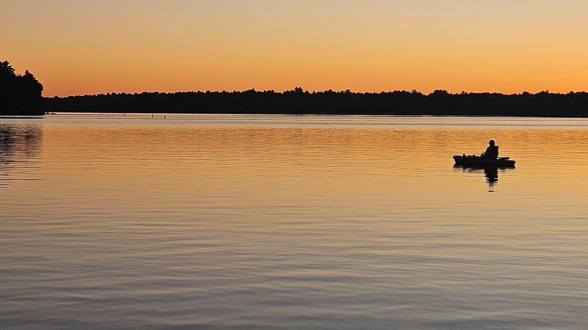 Neillsville House | House ON Lake Arbutus with private dock, rec room and close to ATV trails