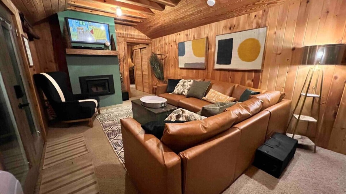 Bellepoint Other | House on private 400 acre mountaintop farm!