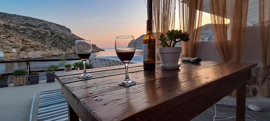 Herronisos House | House on Sea Sifnos