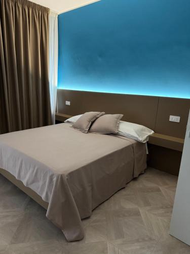 Crotone House | HOUSE on sunday LUNA