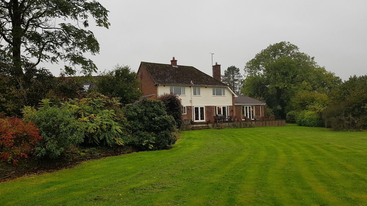 King's Lynn Bed & Breakfast | House On The Hill