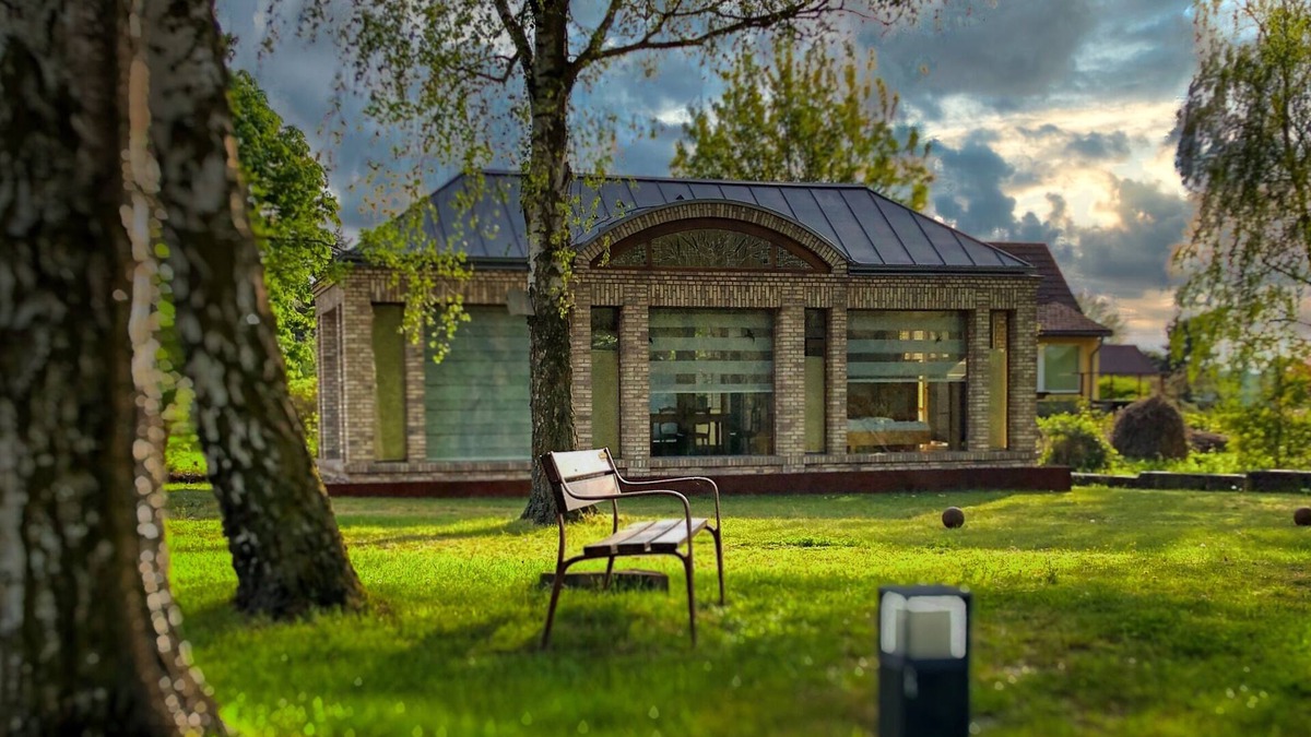 Paewesin House | House on the lakeshore with 360 ° view, with canoe, barely frequented swimming area