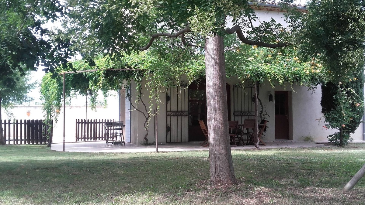 Le Cailar House | House & pool near beach, Nîmes and Montpellier