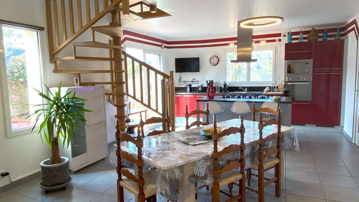 Pleumeur-Bodou House | House renovated with closed garden at 500m sea in ILE GRANDE