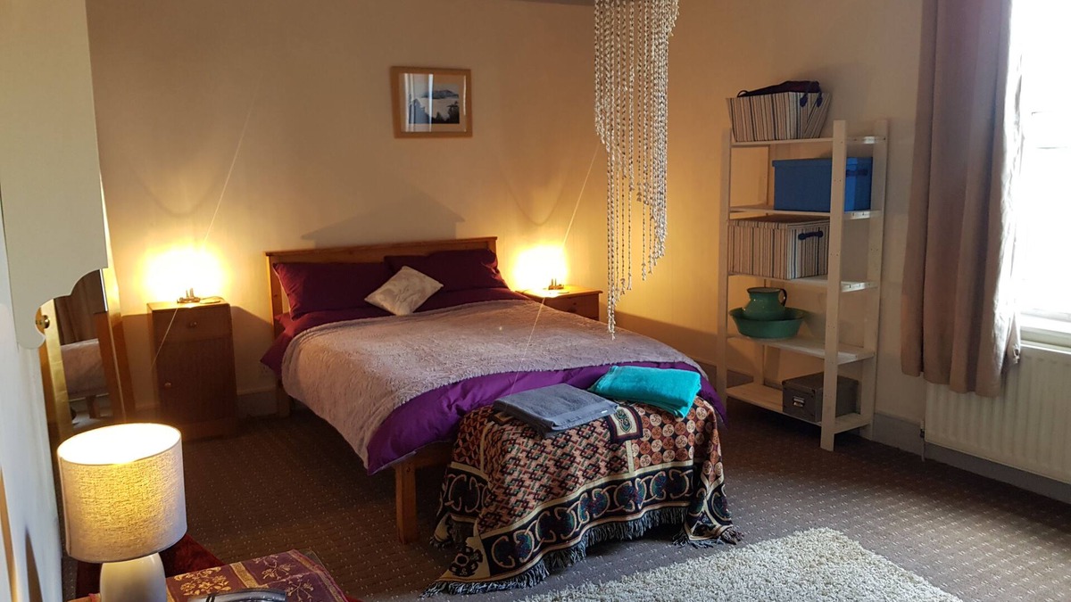 Saltburn-by-the-Sea House | House - Sleeps 6 - Pet friendly - Garden