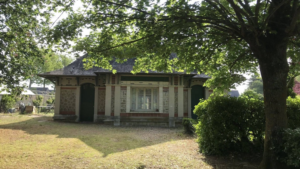 Noyant-de-Touraine House | House sleeps 6/8 Touraine