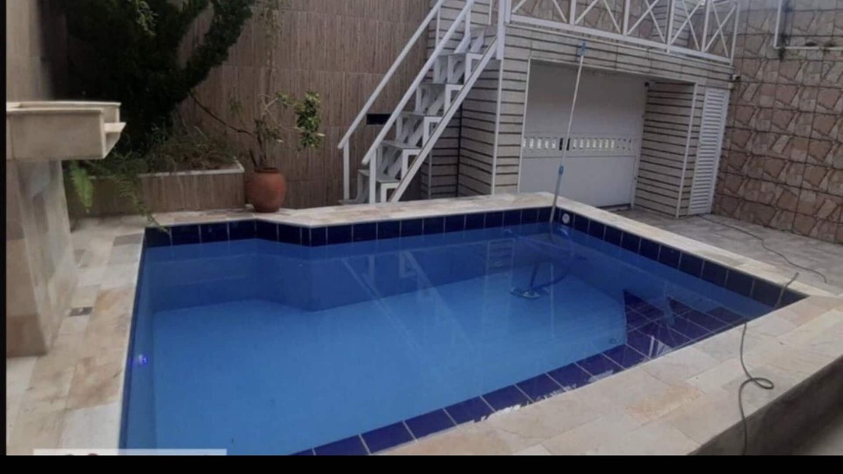 Solemar House | House - Solemar- Praia Grande-block from the beach- 3 Dorm. Pool/ Air Conditioning