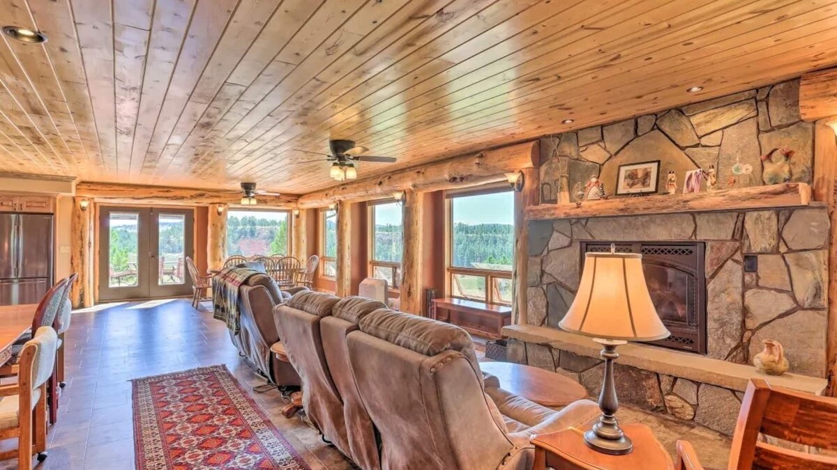 Hot Springs House | House - Southern Hills Serene Getaway