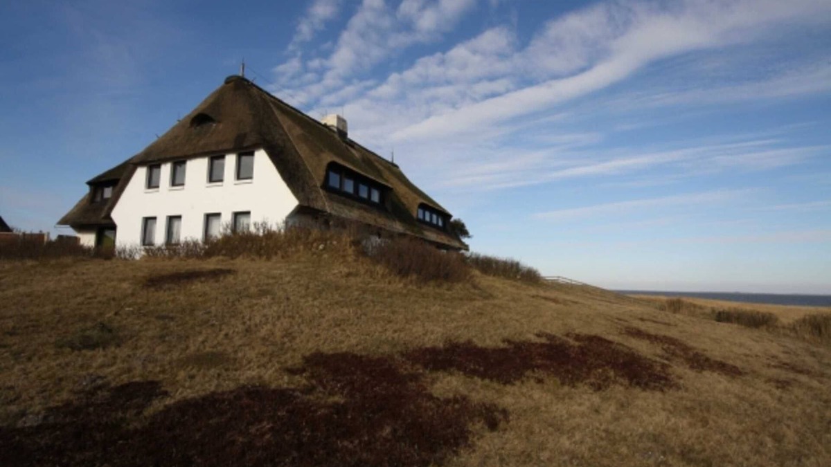 Rantum Apartment | House Stedum - House Stedum EG