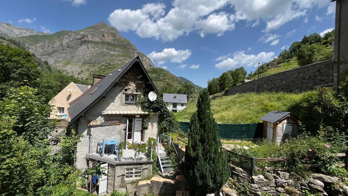 Gavarnie-Gedre House | House + studio + garden in the heart of Gavarnie 6 pers