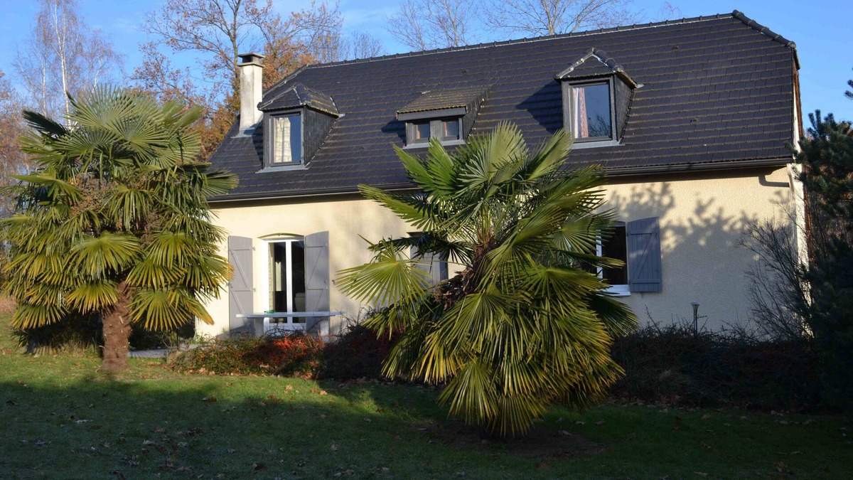Barzun House | House / Villa - Barzun