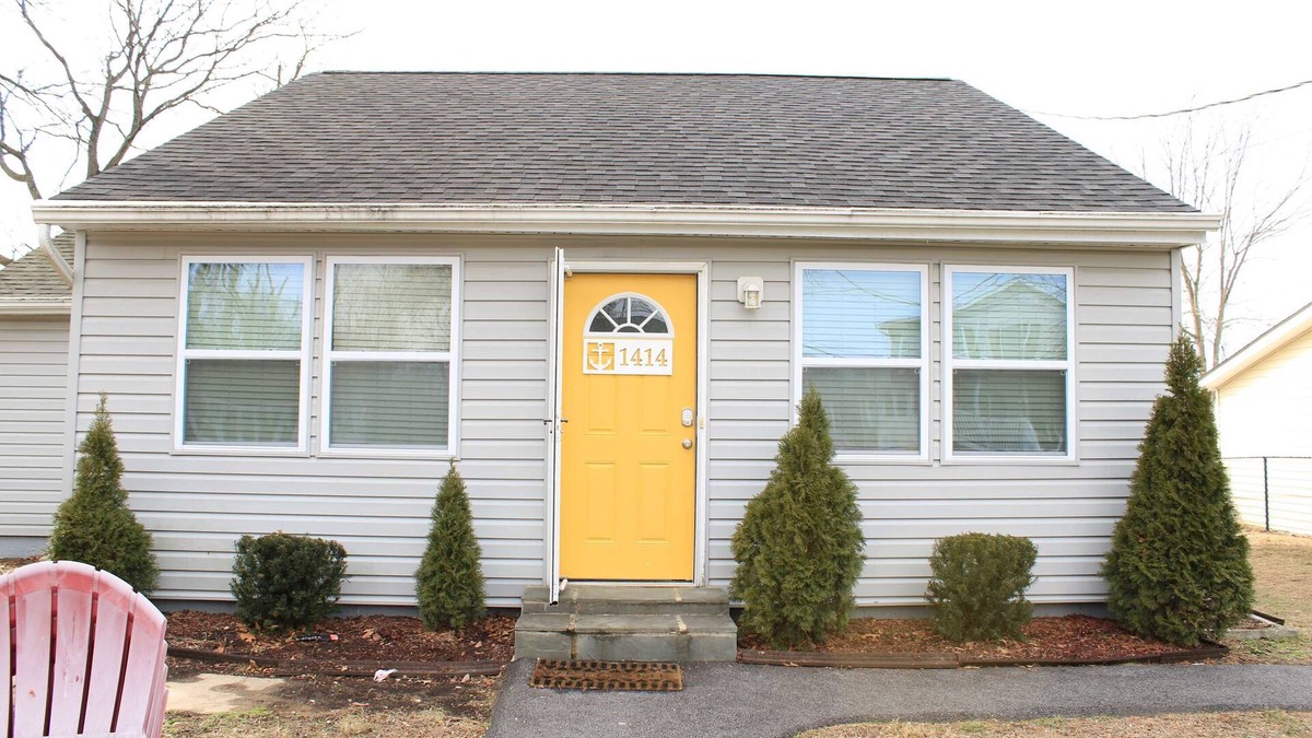 Pasadena Cottage | House w/Water Views of Rock Creek 2BA 2BA Cottage