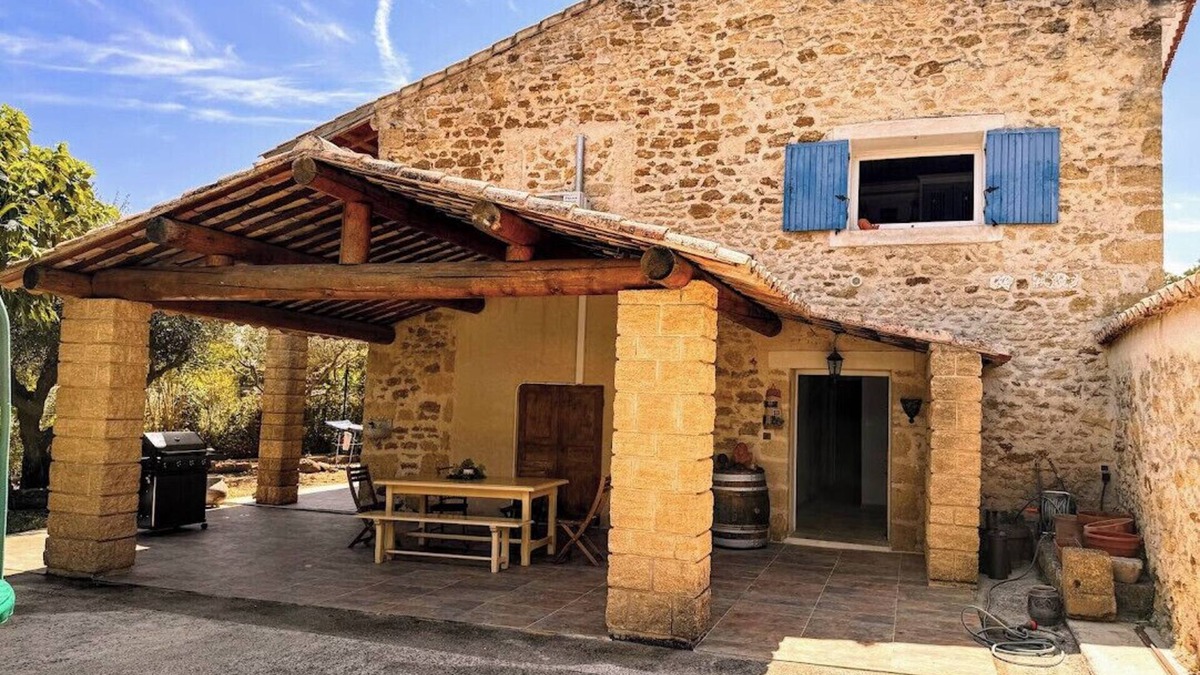 Sauveterre House | House with a view of Mont Ventoux, Sauveterre