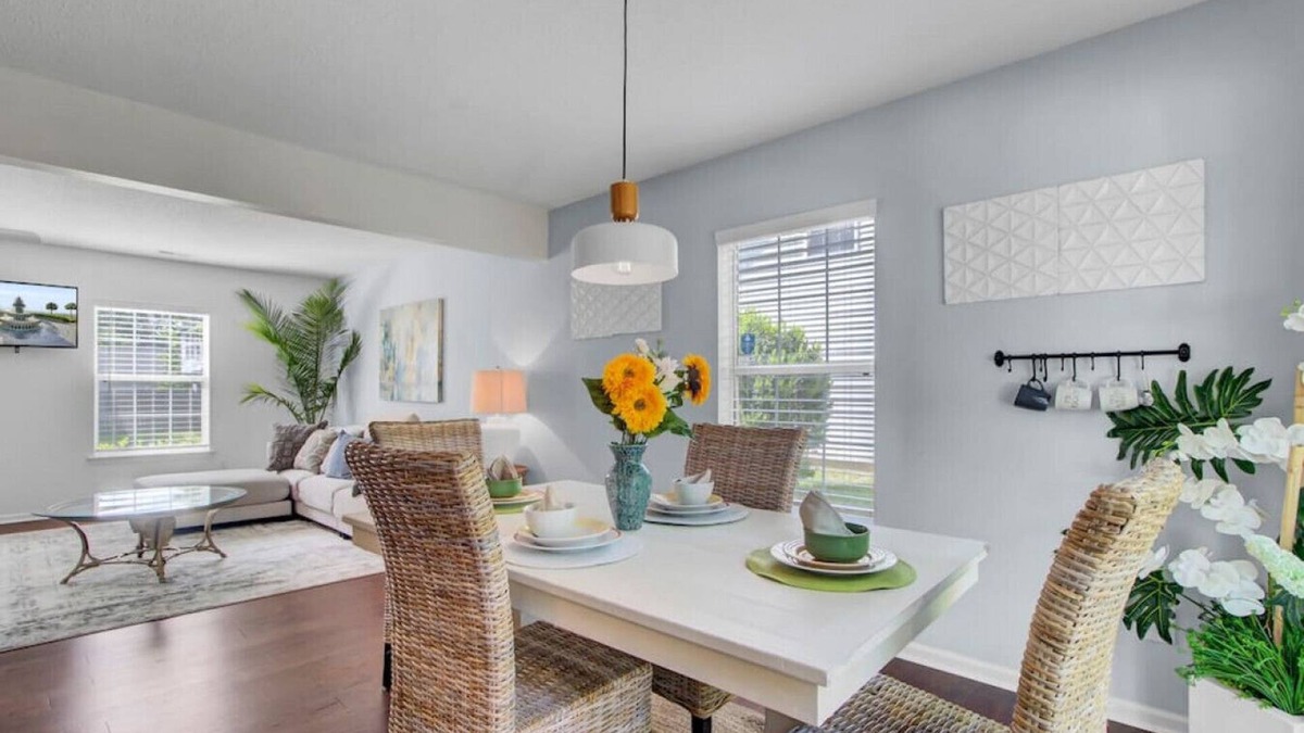 North Charleston House | House with Backyard near the Charleston Naval Base