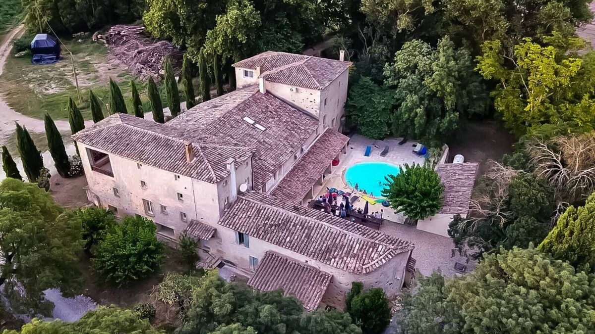 Sainte-Anastasie Other | House with character