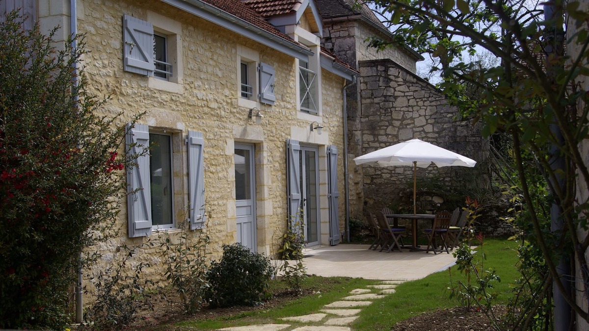 Lanzac House | House with character - garden - sleeps 5 - 90m²