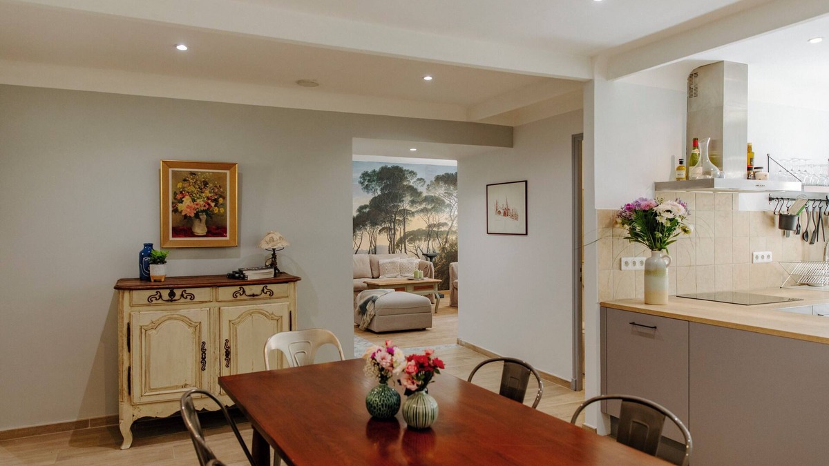 Chateauneuf-du-Pape House | House with Terrace, in the heart of Châteauneuf-du-pape Village