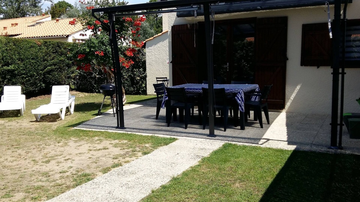 Saint-Jean-de-Monts House | HOUSE WITH HEATED POOL CLOSE TO BEACHES AND NATIONAL FOREST
