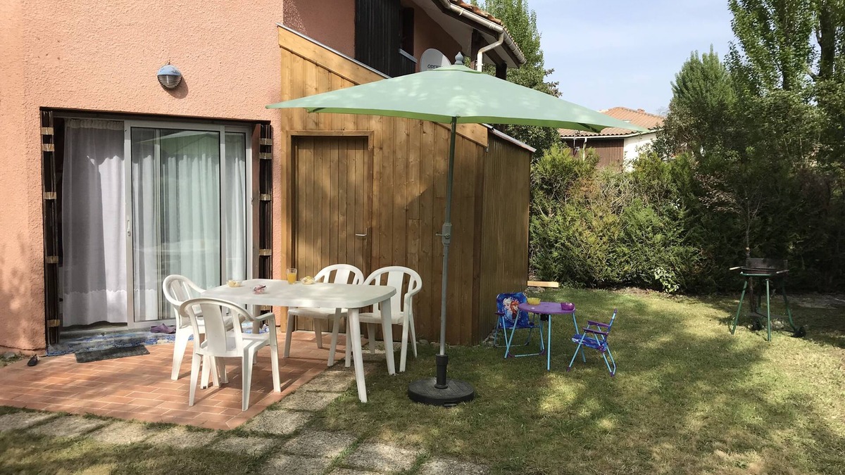 Hourtin Port House | House with garden 300m from the beach