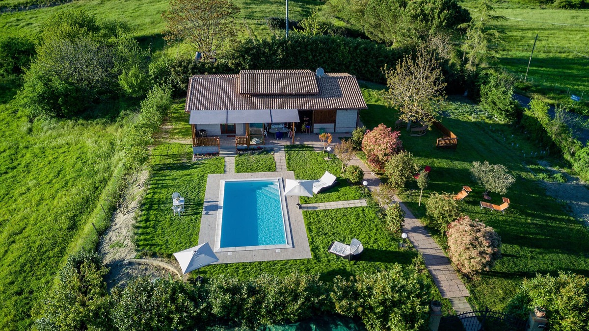 Piansano House | House with garden 4 km to la playa " bolsena lake"
