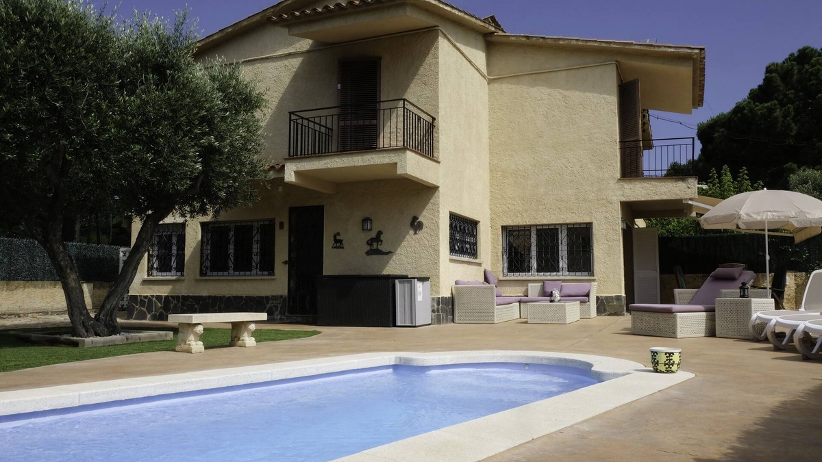 Castell-Platja d'Aro House | House with garden and private pool