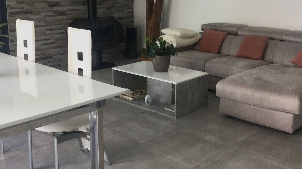 Cournonterral Apartment | House with garden, walking trails Between land and sea 20 minutes,