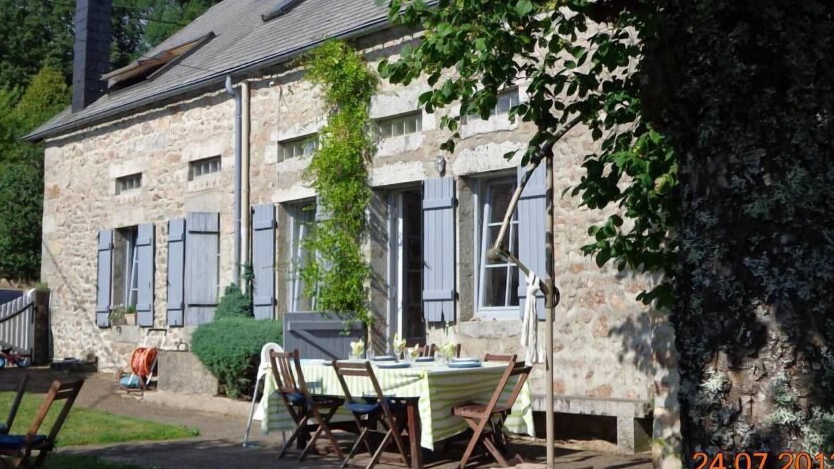 Planchez House | House with garden in the heart of Morvan, Burgondy