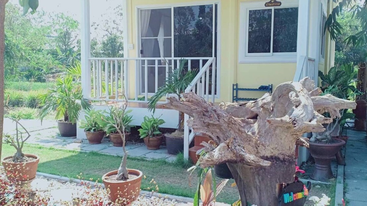 Bang Chalong House | House with Garden View