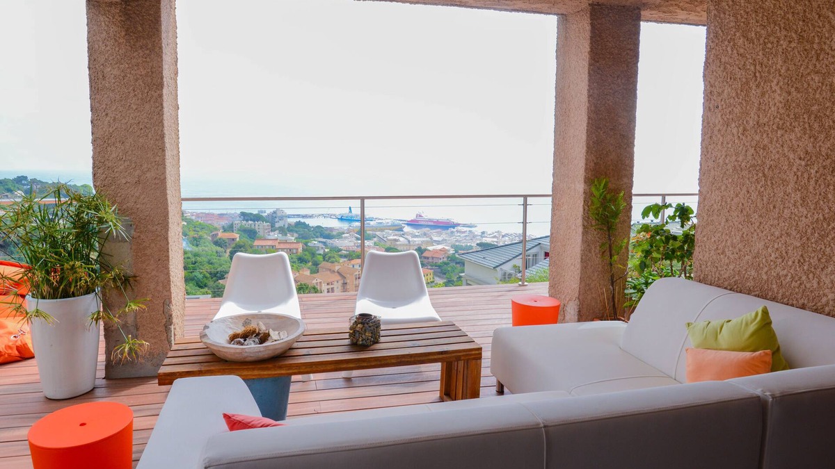 Bastia House | HOUSE WITH JACUZZI SEA VIEW