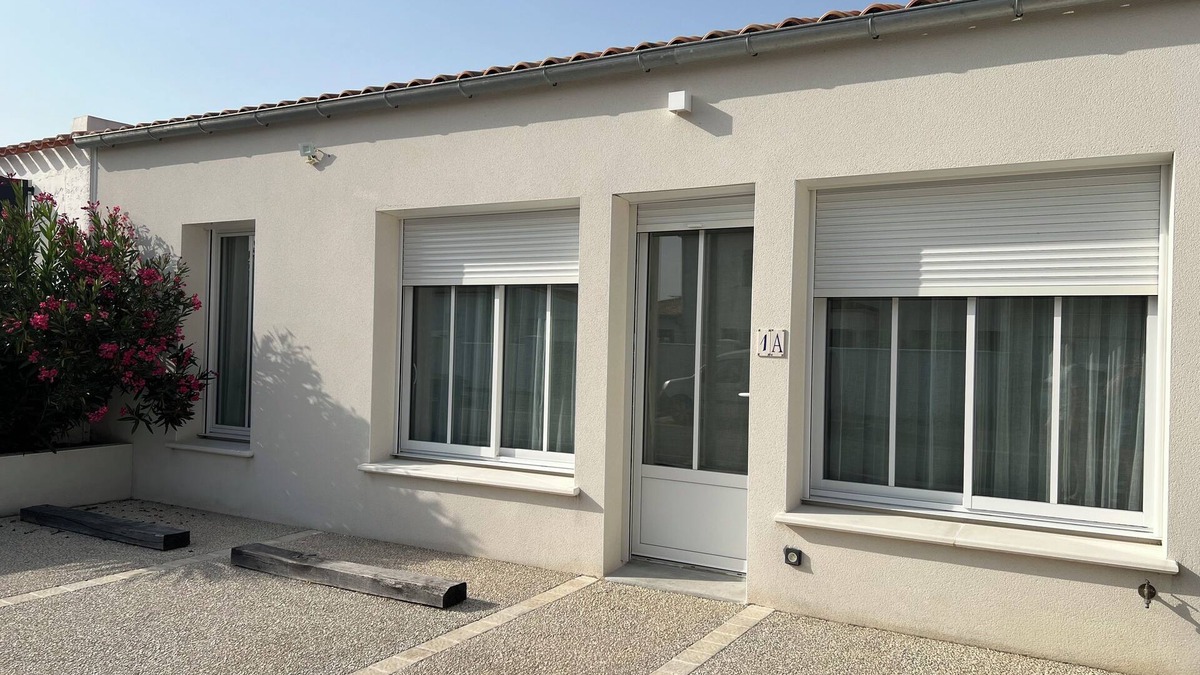 Puilboreau House | House with parking, 5 minutes from downtown!
