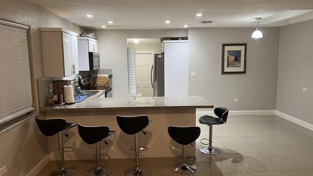 Miramar House | House with pool 15 minutes from the beach!