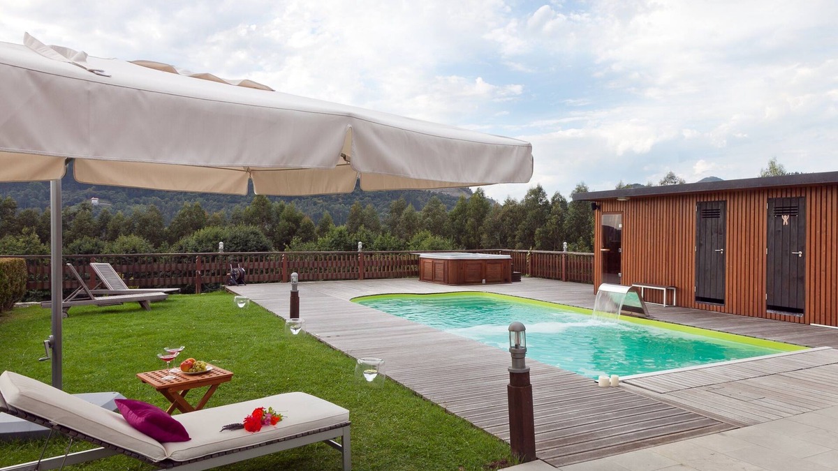 Ea Cottage | House with pool 8 minutes from the beach, free wifi