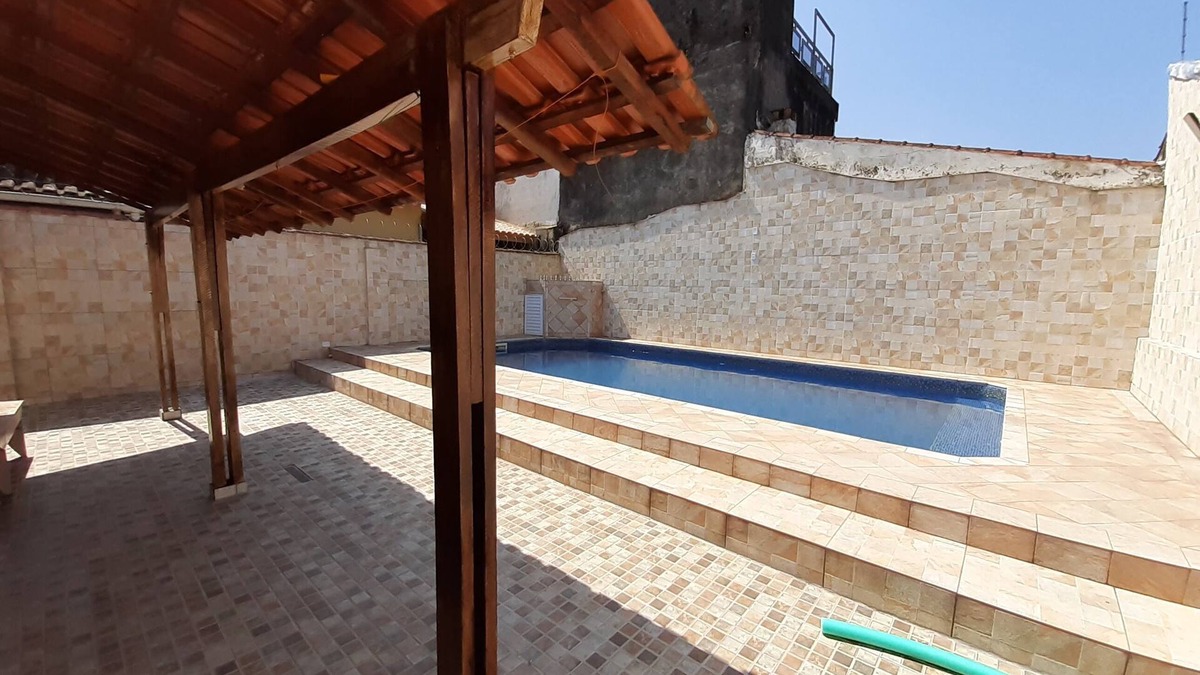 Vila Balnearia House | House with Pool in Jardim Real (Praia Grande)