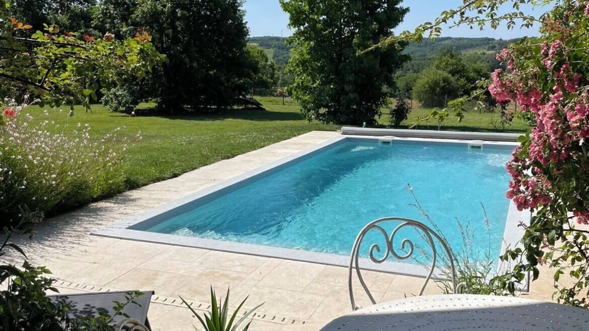 Lafrancaise House | House with private pool surrounded by oak trees. IDEAL for sharing with family and friends