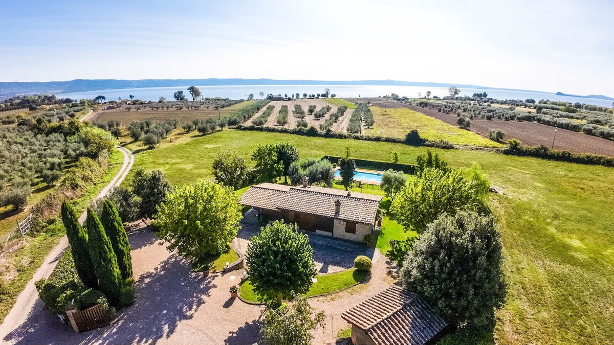 Gradoli House | House with private pool and air conditioning