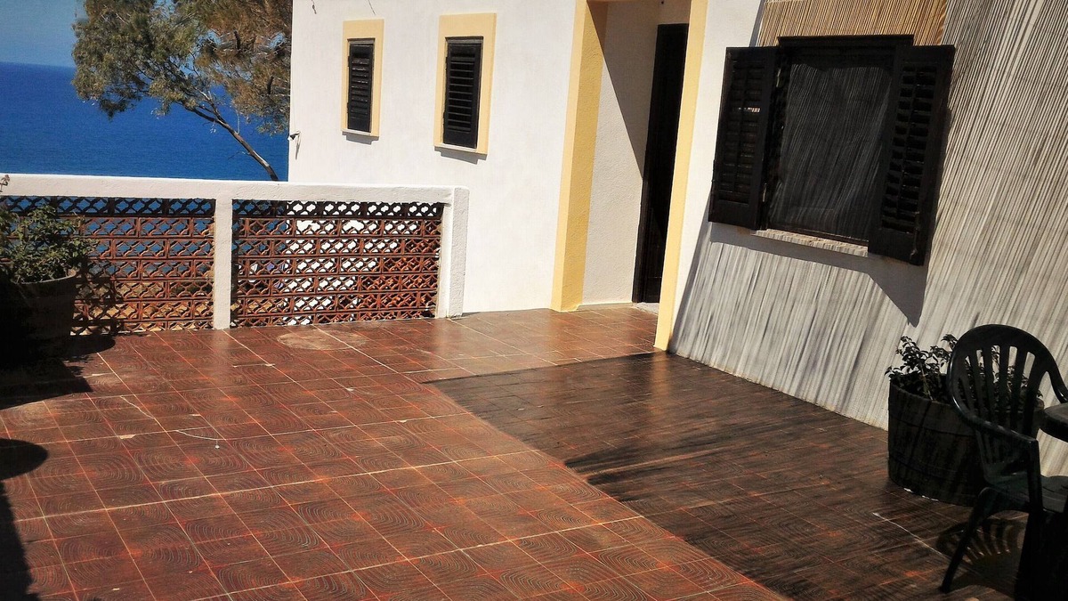 Motta d'Affermo House | House with sea view terrace