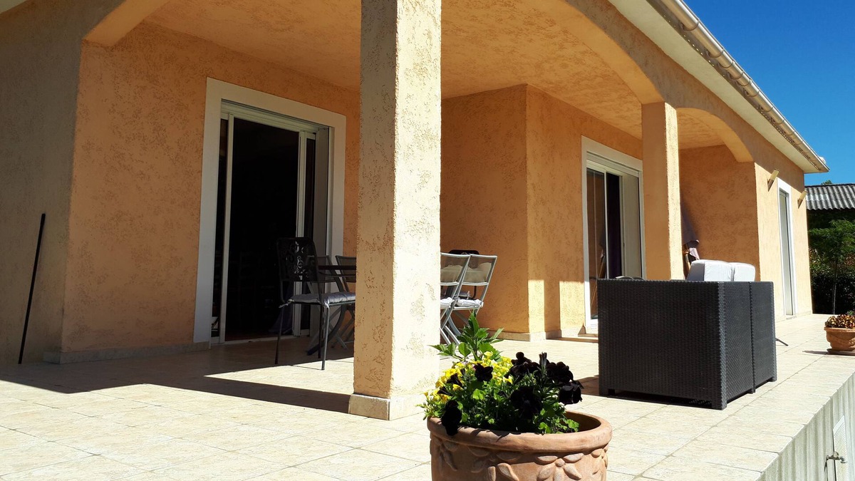 Ghisonaccia House | House with swimming pool near sea and mountain