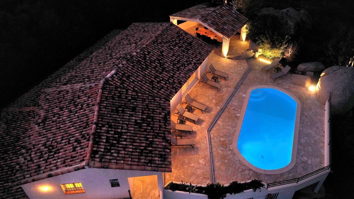 Pinarellu Villa | House with swimming pool 2/12 pers Sea and mountain view. Tennis in 500m