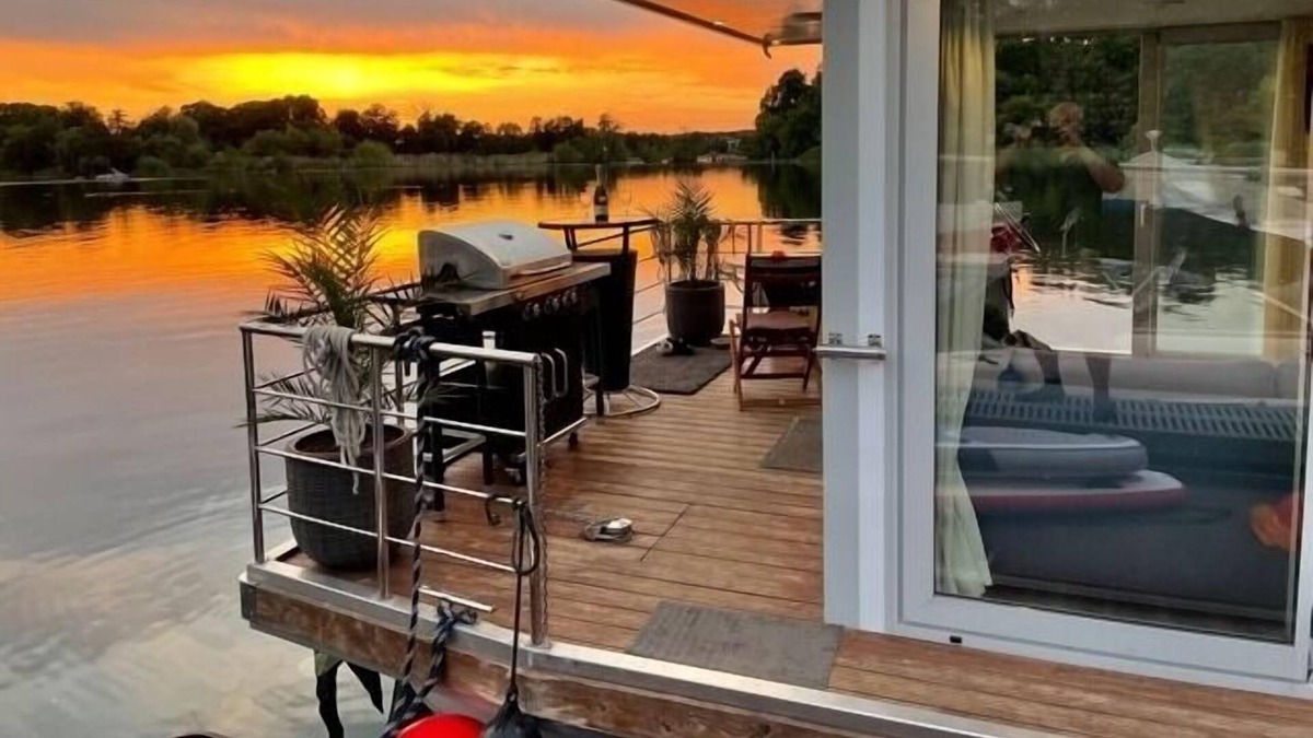 Tegel Apartment | Houseboat for 4 guests with 50m² in Berlin (161596)
