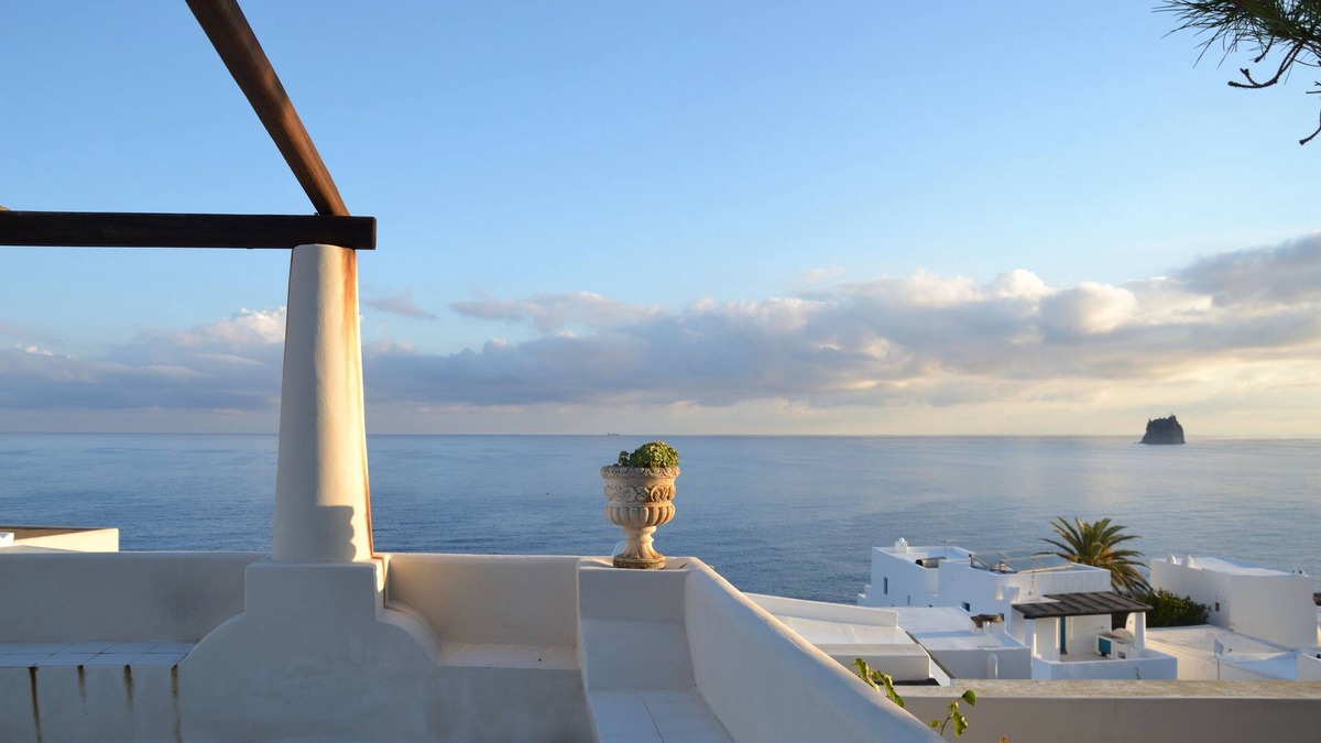Piscita Condo | Houses in Stromboli for 15 people, in quiet and sheltered area