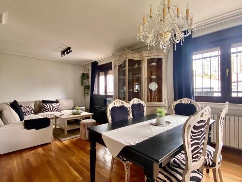 Carbajal de la Legua House | Housing León Casa con Jardín