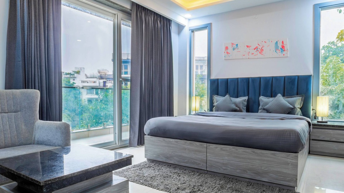 South City I Hotel | Housr Studio Rooms Sector 30 Gurgaon