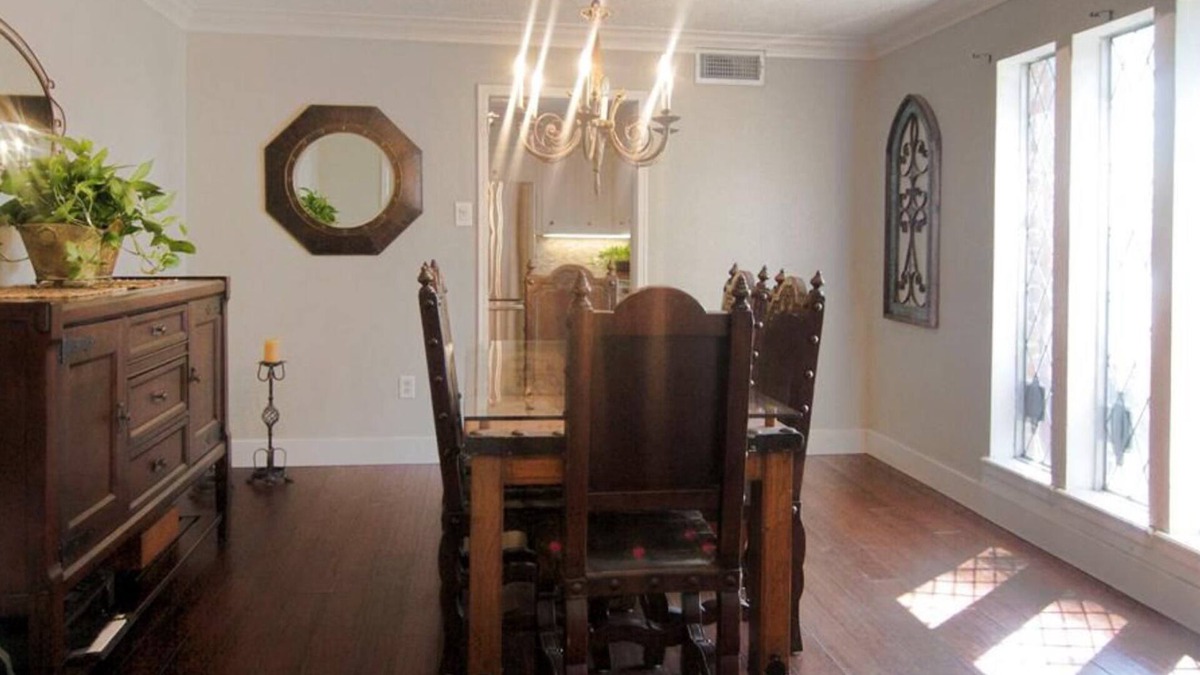 Memorial Northwest House | Houston Hidden Oasis