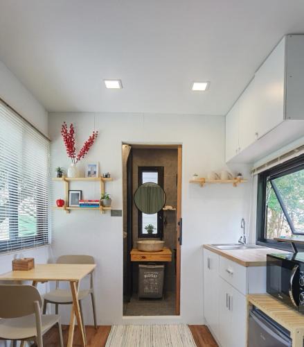 Kanchanaburi House | How Hide Homestay