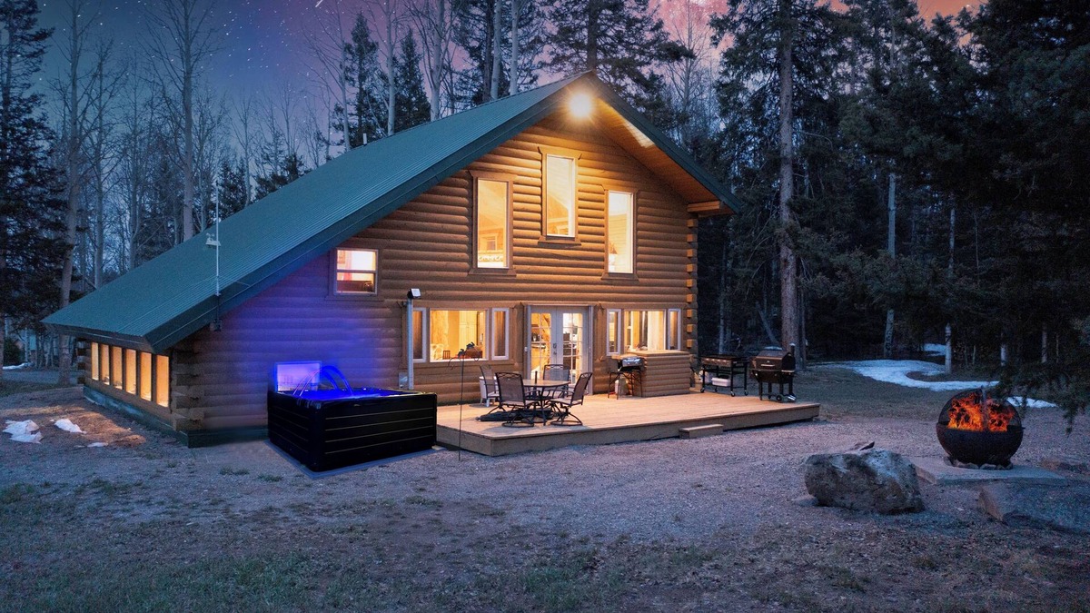 Cimarron Cabin | How's Your Aspen? Relax and Play in Arrowhead! Cozy Cabin Centrally Located