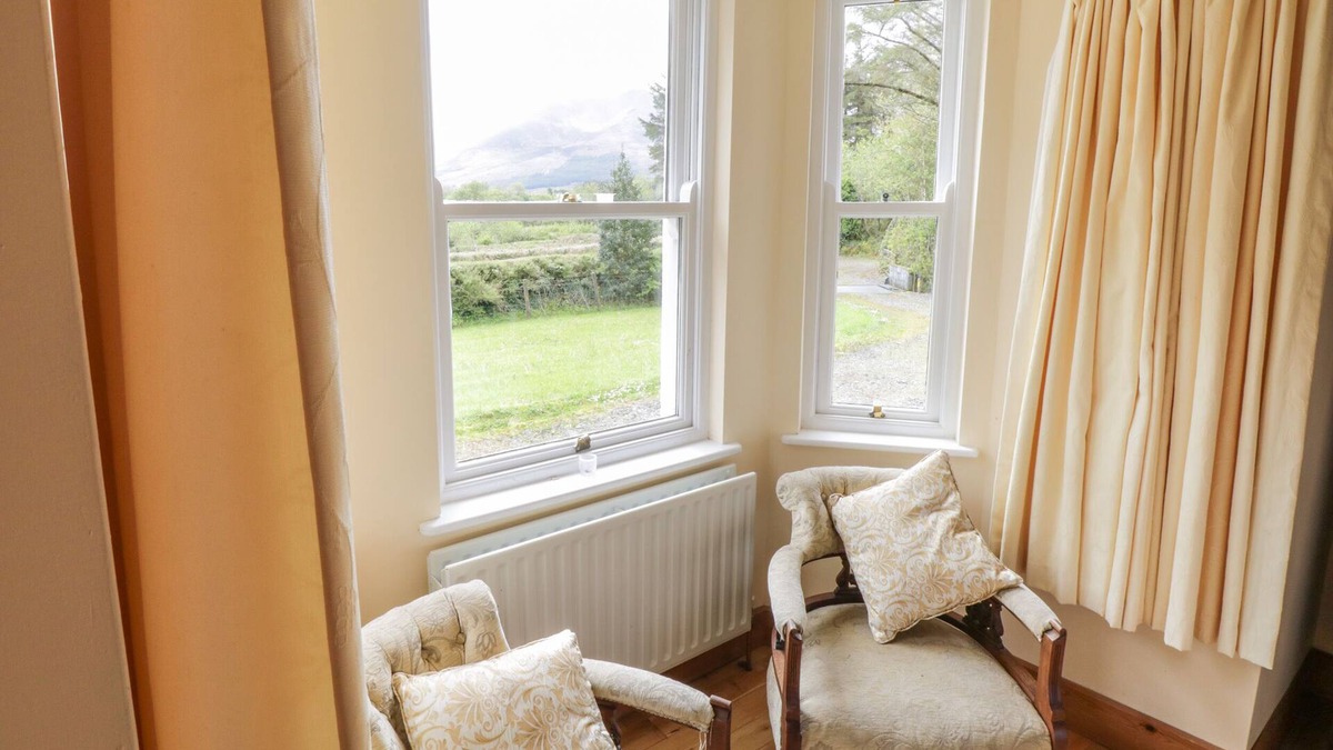 County Mayo Cottage | HOWLEY COTTAGE, pet friendly in Crossmolina, County Mayo