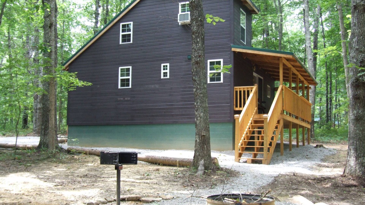 Spencer Cabin | HS-Two bedroom, Cumberland Plateau Retreat (Three + nights $75 OFF)